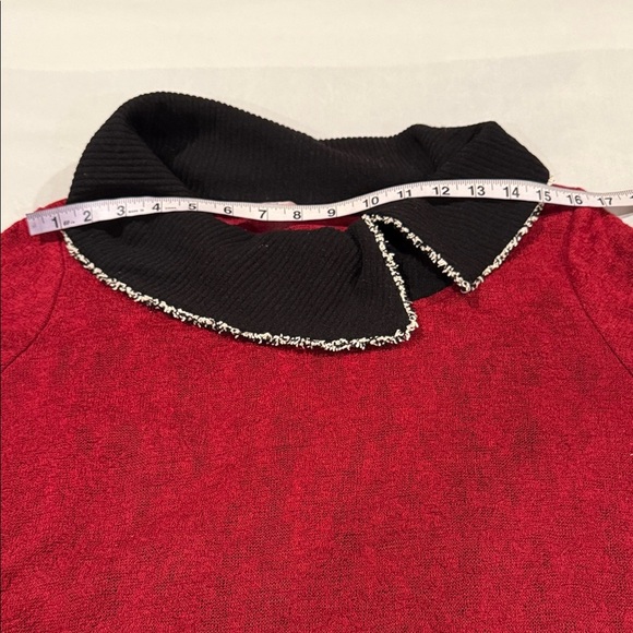 Zoe Sweater Red and Black Women's - Picture 6 of 10